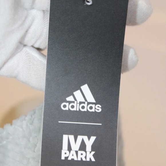 🔹️ Adidas🔹️ x Ivy Park Corduroy Hat N Baseball Cap NWT One Size ✨️ - Picture 7 of 11
